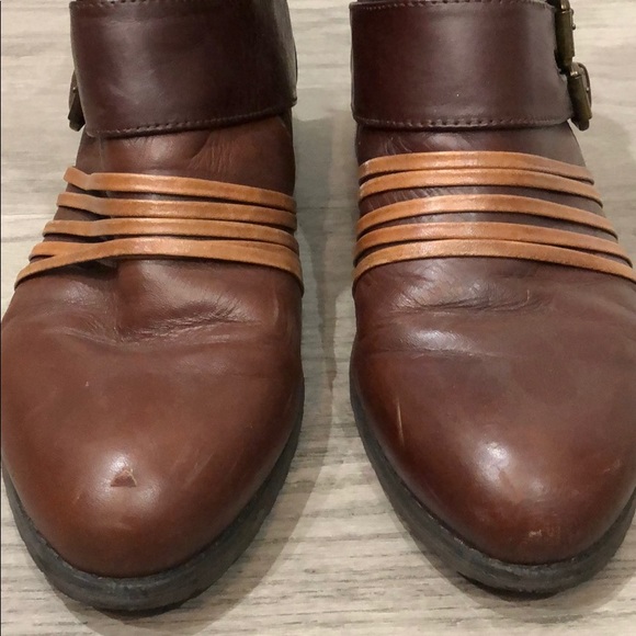 - Booties everybody by ez moda - Picture 3 of 8